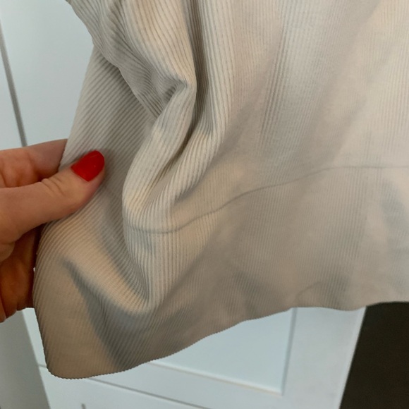 H&M ribbed sports bra - Picture 3 of 5